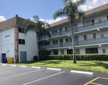 2000 Springdale Boulevard - Photo Thumbnail 10
