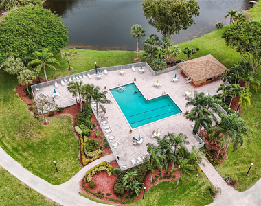 2455 Lindell Boulevard - Photo Thumbnail 28
