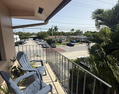 2017 Ne 18th Street - Photo Thumbnail 12