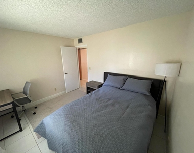 4988 Sable Pine Circle - Photo Thumbnail 7