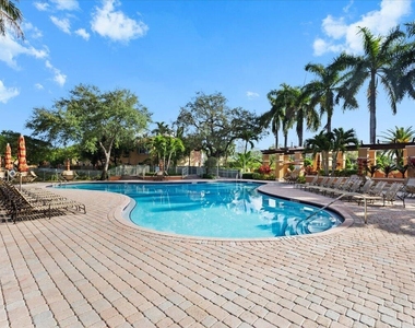 4962 Leeward Lane - Photo Thumbnail 29