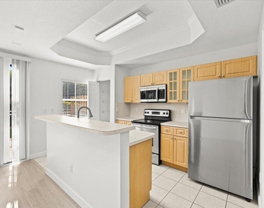 4962 Leeward Lane - Photo Thumbnail 7