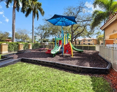 4962 Leeward Lane - Photo Thumbnail 31