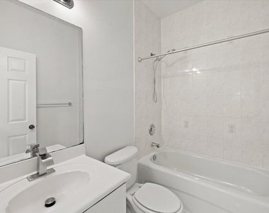4962 Leeward Lane - Photo Thumbnail 20