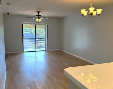 3351 Nw 85th Avenue - Photo Thumbnail 1