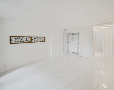 16300 Golf Club Road - Photo Thumbnail 11