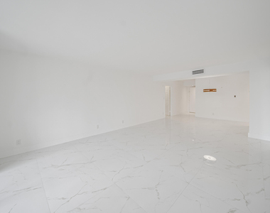 16300 Golf Club Road - Photo Thumbnail 6