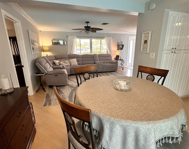 1098 Nw 15th Avenue - Photo Thumbnail 9