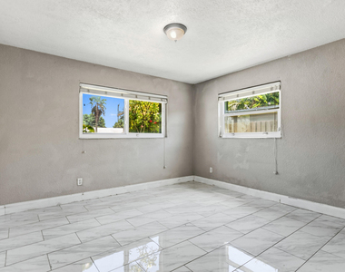 2748 Sw 46th Court - Photo Thumbnail 30