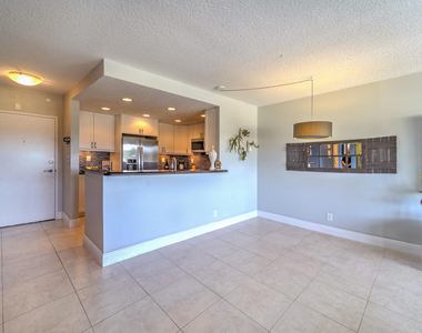 2500 E Las Olas Boulevard - Photo Thumbnail 4