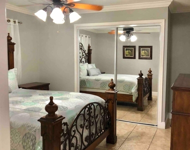 3152 Capri Road - Photo Thumbnail 7
