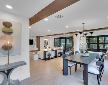 2735 Polo Island Drive - Photo Thumbnail 20
