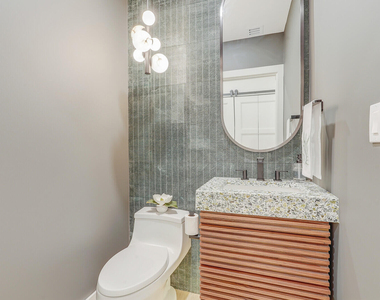 2735 Polo Island Drive - Photo Thumbnail 32