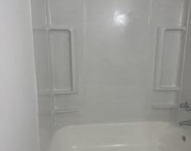 3600 Nw 21st Street - Photo Thumbnail 5