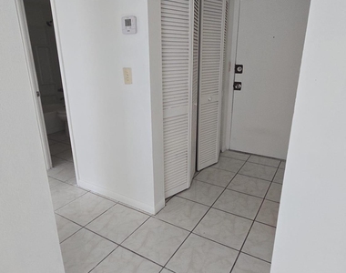 3600 Nw 21st Street - Photo Thumbnail 2