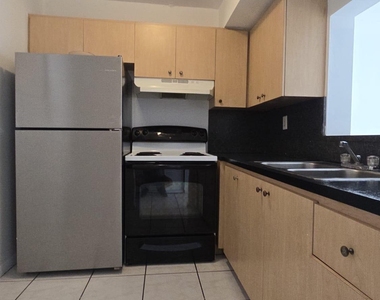3600 Nw 21st Street - Photo Thumbnail 3