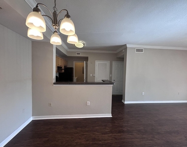 15115 Michelangelo Boulevard - Photo Thumbnail 1