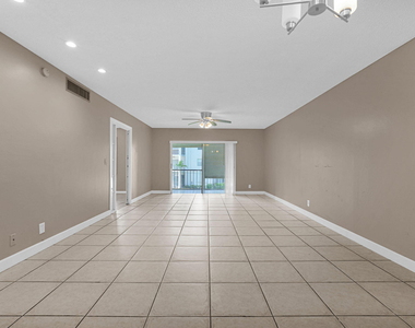 3360 Spanish Moss Terrace - Photo Thumbnail 14