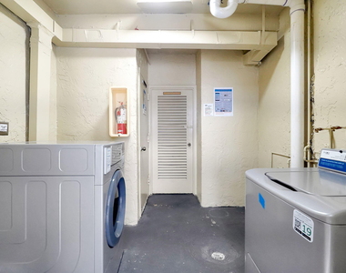 3360 Spanish Moss Terrace - Photo Thumbnail 41