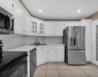 3360 Spanish Moss Terrace - Photo Thumbnail 7