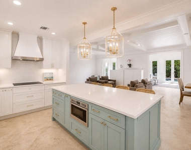 5555 N Ocean Boulevard - Photo Thumbnail 11