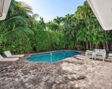 5555 N Ocean Boulevard - Photo Thumbnail 4