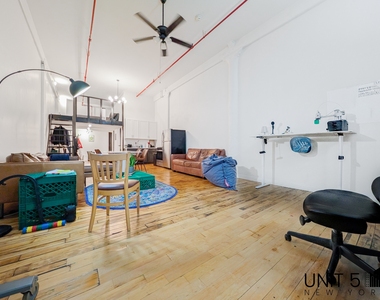 345 Eldert Street - Photo Thumbnail 2