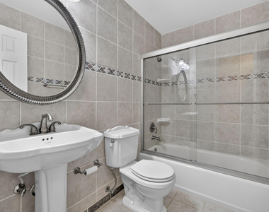 184 Mastic Tree Court - Photo Thumbnail 24