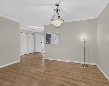 184 Mastic Tree Court - Photo Thumbnail 17