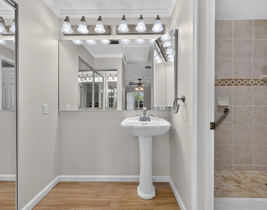 184 Mastic Tree Court - Photo Thumbnail 33