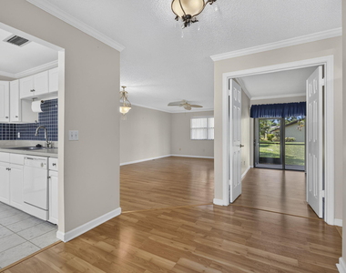 184 Mastic Tree Court - Photo Thumbnail 6