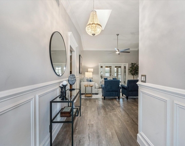 14832 Paddock Drive - Photo Thumbnail 3