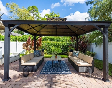 14832 Paddock Drive - Photo Thumbnail 30