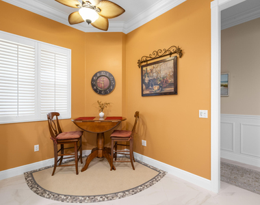 8 Harbour Isle Drive E - Photo Thumbnail 9