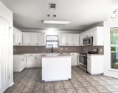 7921 Rattlers Court - Photo Thumbnail 5