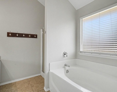 2073 Joyner Ranch Road - Photo Thumbnail 17