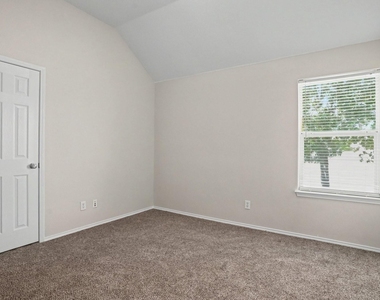 2073 Joyner Ranch Road - Photo Thumbnail 5