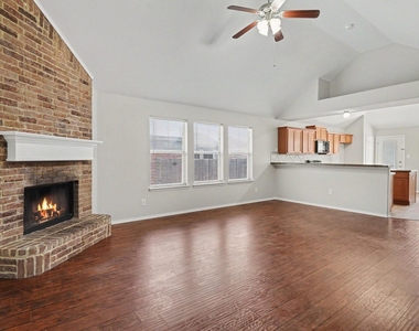 2073 Joyner Ranch Road - Photo Thumbnail 8