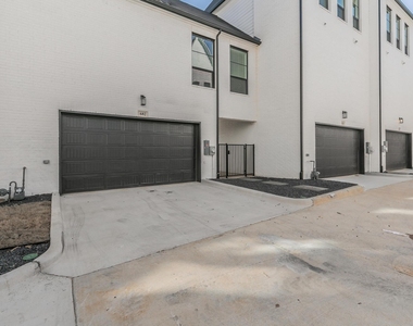 682 W Main Street - Photo Thumbnail 13