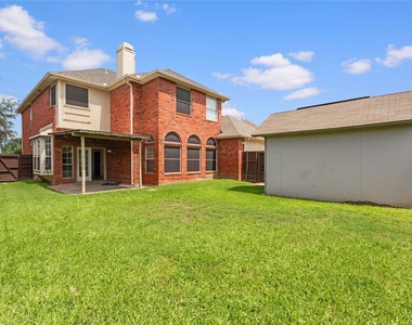 3607 Flagstone Drive - Photo Thumbnail 27