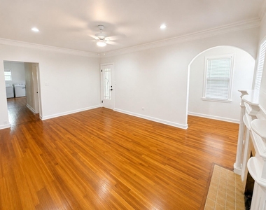 3252 S University Drive - Photo Thumbnail 8
