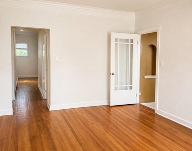 3252 S University Drive - Photo Thumbnail 3