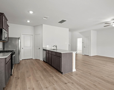 1332 Helca Drive - Photo Thumbnail 3