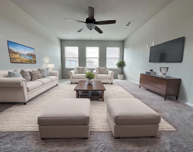 3018 Montrose Court - Photo Thumbnail 17