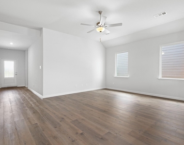 9672 Stranton Drive - Photo Thumbnail 4