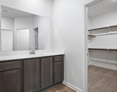 9629 Logan Square Drive - Photo Thumbnail 6