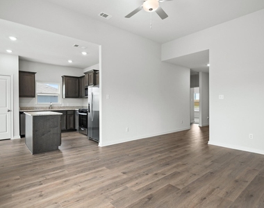 9609 Logan Square Drive - Photo Thumbnail 2