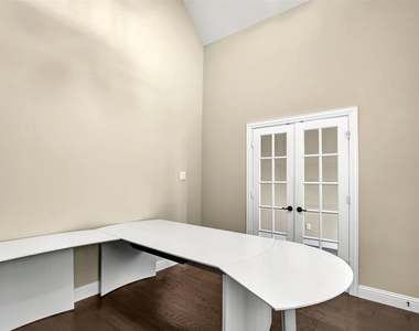 12353 Flowering Drive - Photo Thumbnail 9