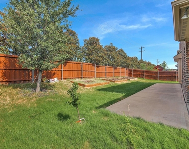 12353 Flowering Drive - Photo Thumbnail 5