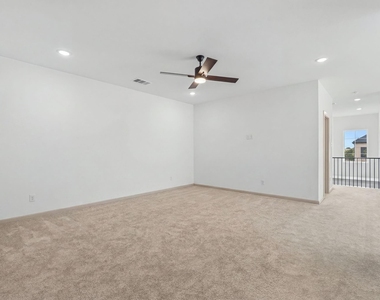 9540 Hedge Street - Photo Thumbnail 27